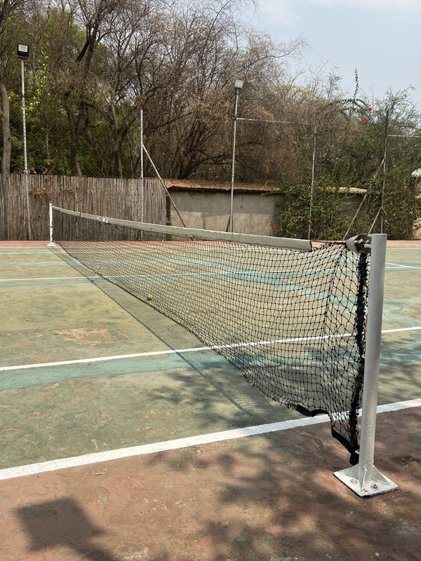 Der einzige Tennisplatz im Südsudan.